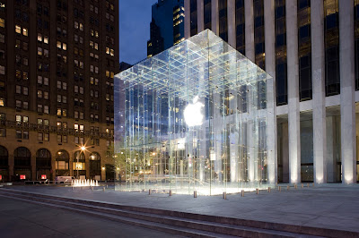 What Can Apple Teach the Church about Dealing with People in Crisis?